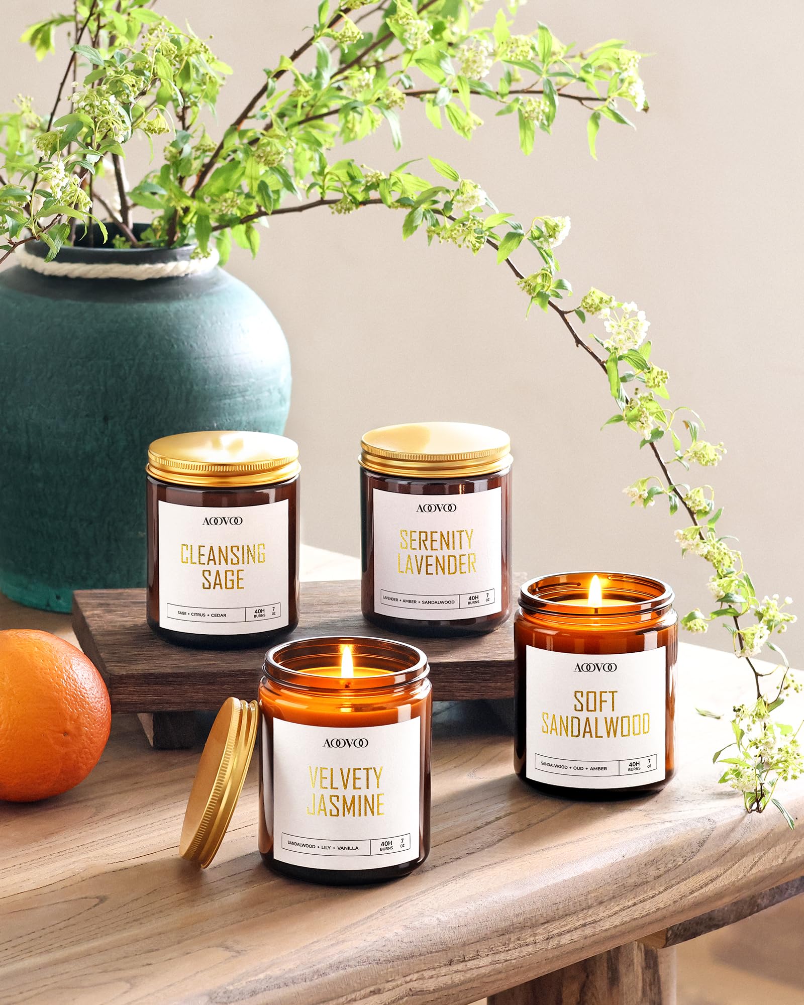 AOOVOO Sandalwood jar candle creates cozy ambiance