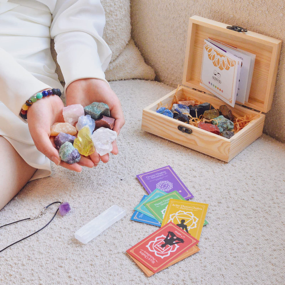 AOOVOO multi-color gemstones for rainbow accents in décor or healing rituals.