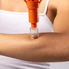 Archer MedTech Ven-Ex tourniquet band included for emergency control during travel.