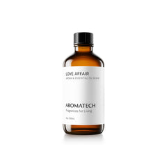 AromaTech Love Affair bottle pour for easy fragrance release in any room.