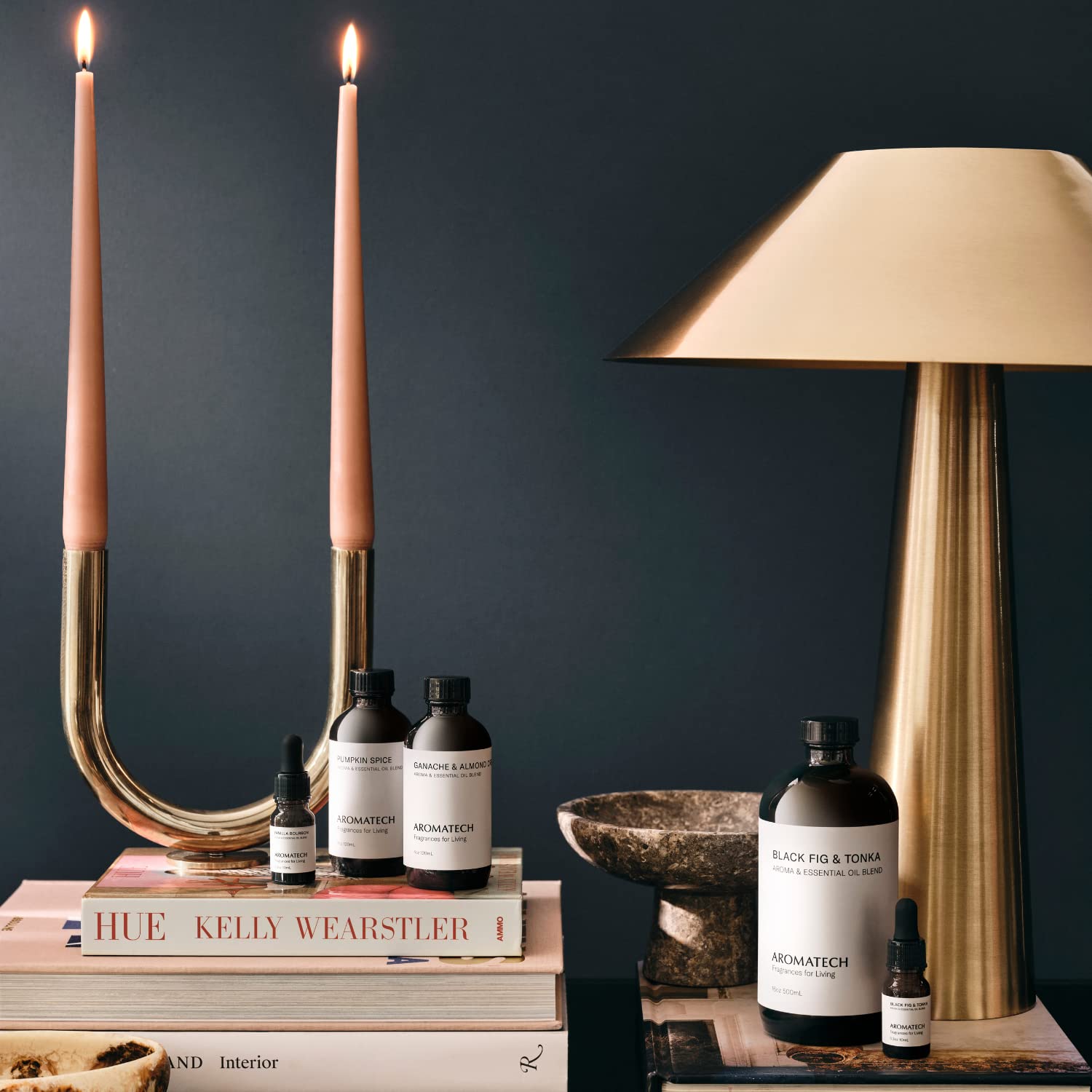 AromaTech Vanilla Bourbon pour showcasing a rich blend to scent living spaces.