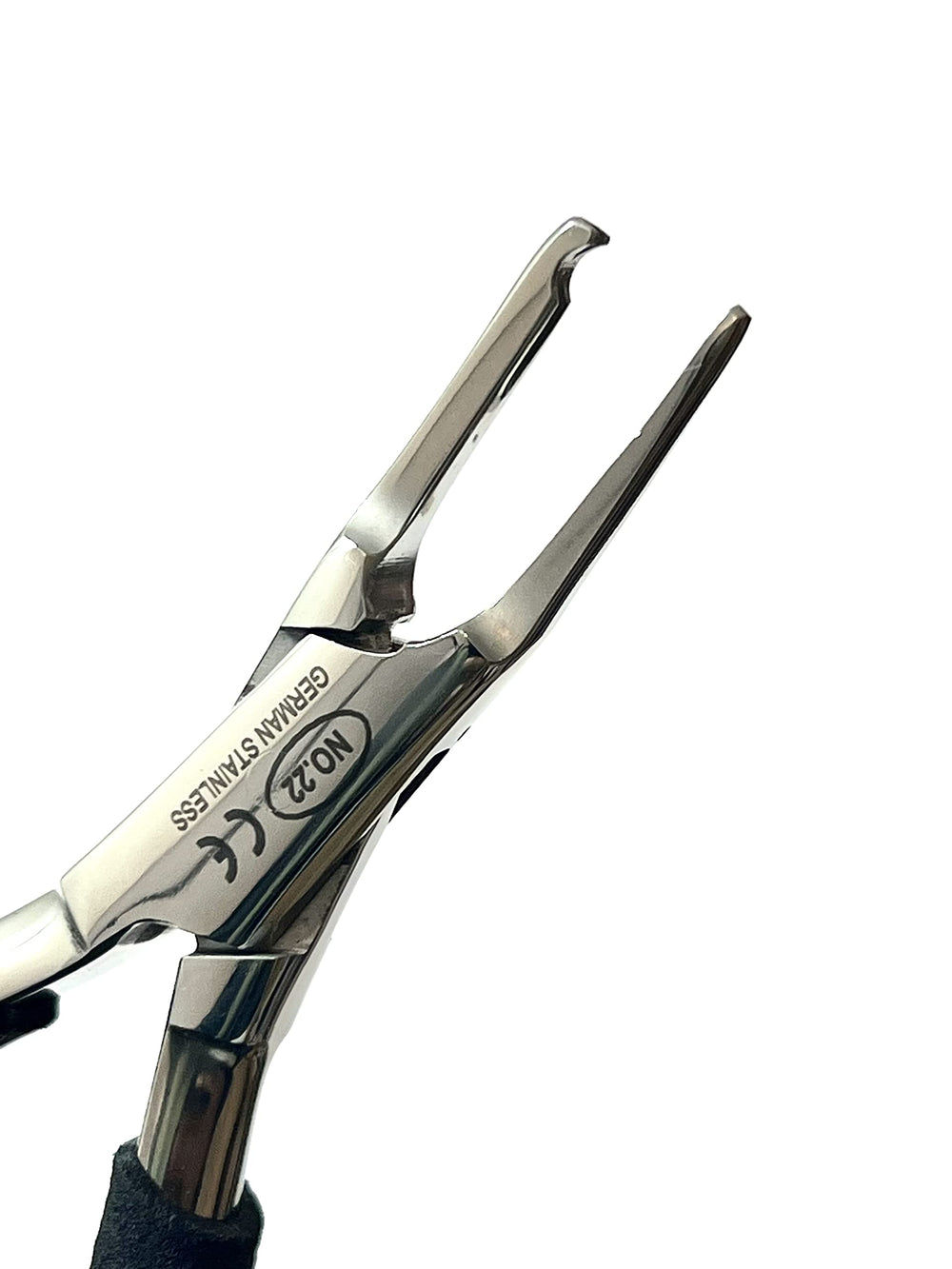 Artlab Premium Nose Pad Pliers in an optical workshop setting