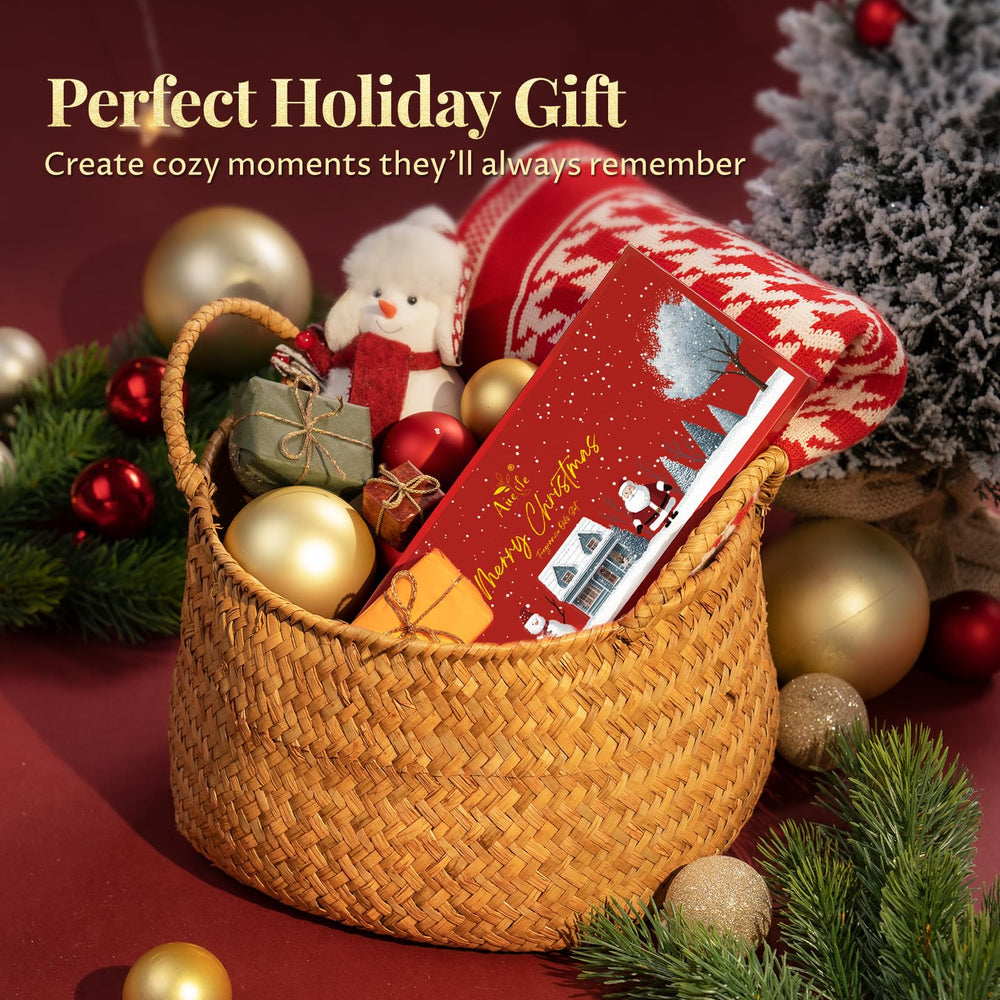 Auelife Festive Cranberry Apple Cider oil adds tart brightness to candles and wax melts.