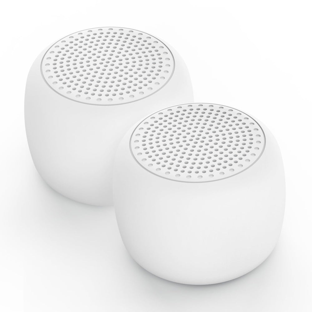 BABELIO compact size makes it easy to carry anywhere.