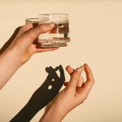 Close-up of adaptogens in Banyan Botanicals capsules illustrating premium wellness ingredients