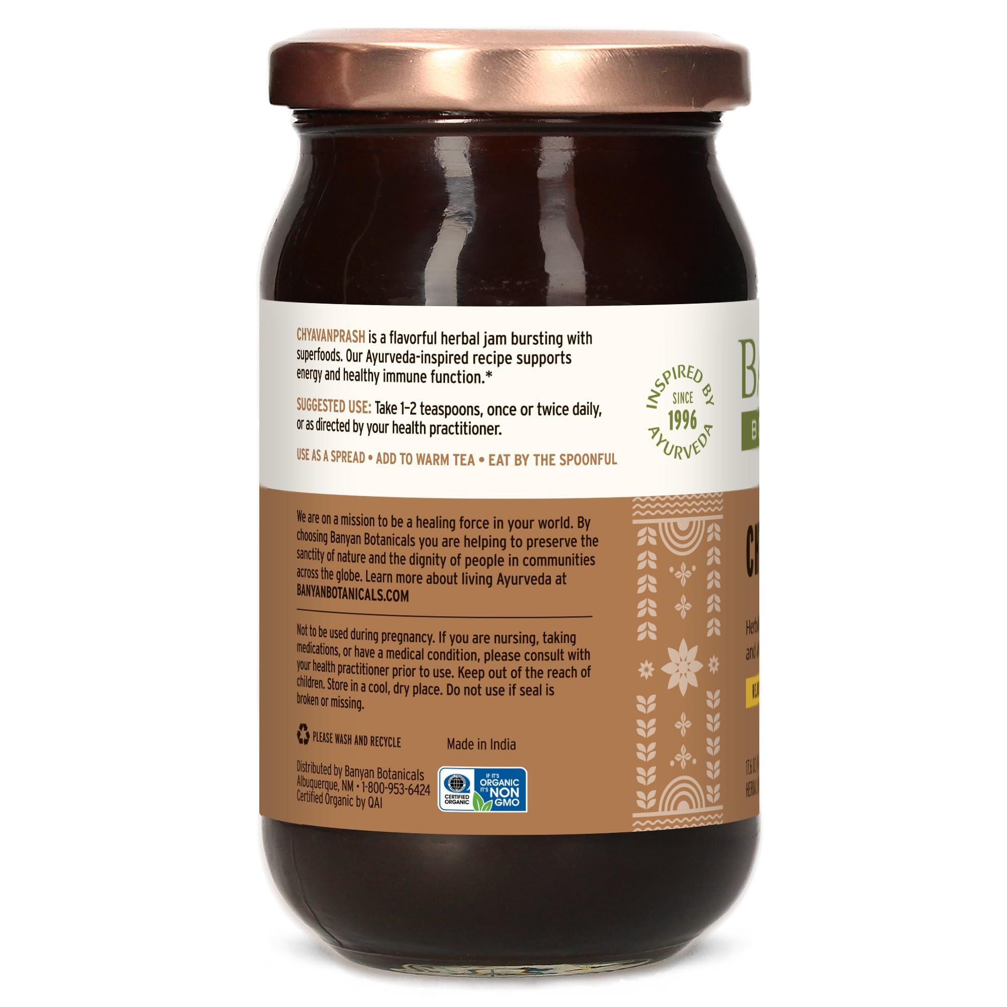 Banyan Botanicals Chyawanprash glass bottle shows clean packaging and product integrity.