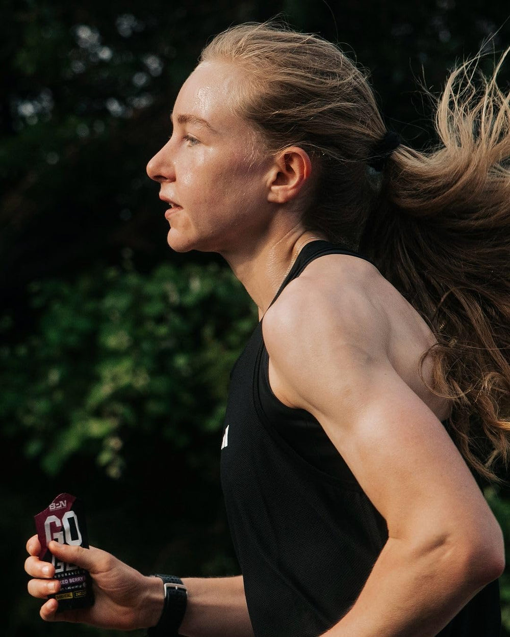 BARE PERFORMANCE NUTRITION Go Gel Endurance 24 g carbs per pack for steady energy.