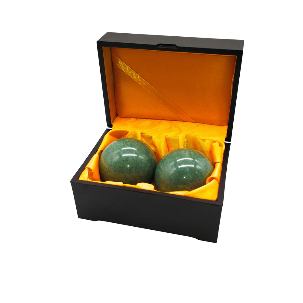 BCQLI Baoding balls with marble texture for relaxed grip and concentration.