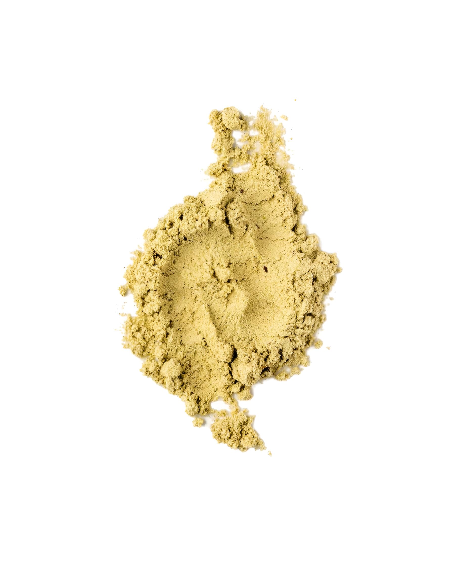 Bella All Natural Extreme Detox dissolving in water; convenient mixability.