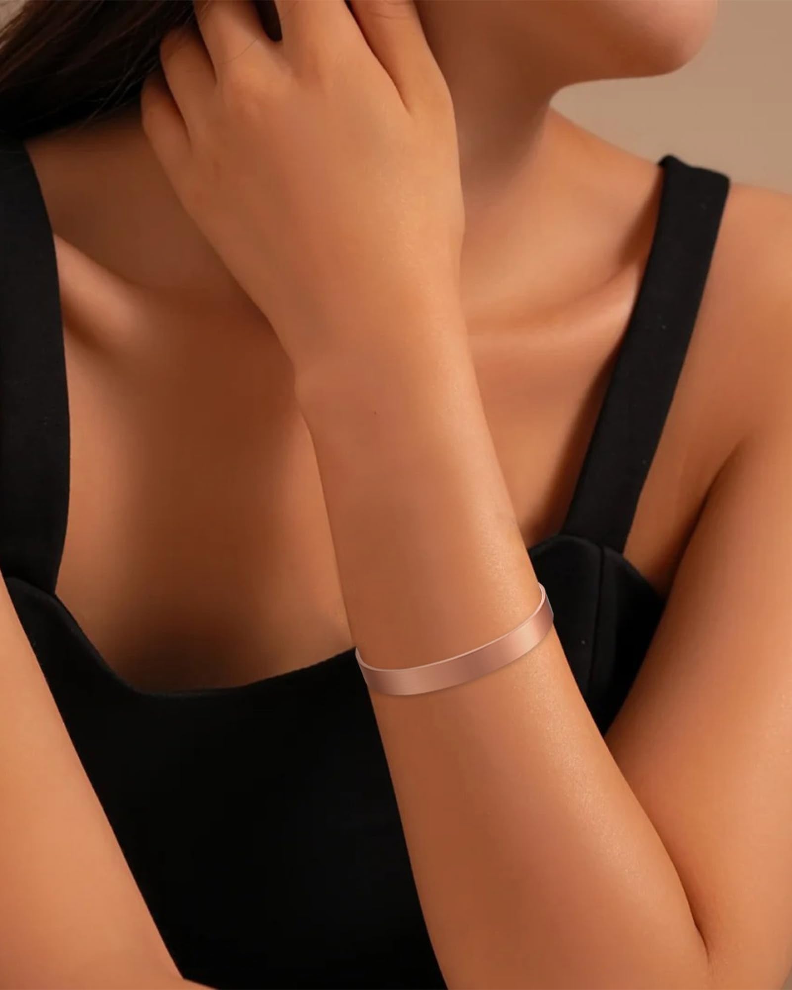 BioMag nickel-free construction gentle on skin, ideal for sensitive skin.