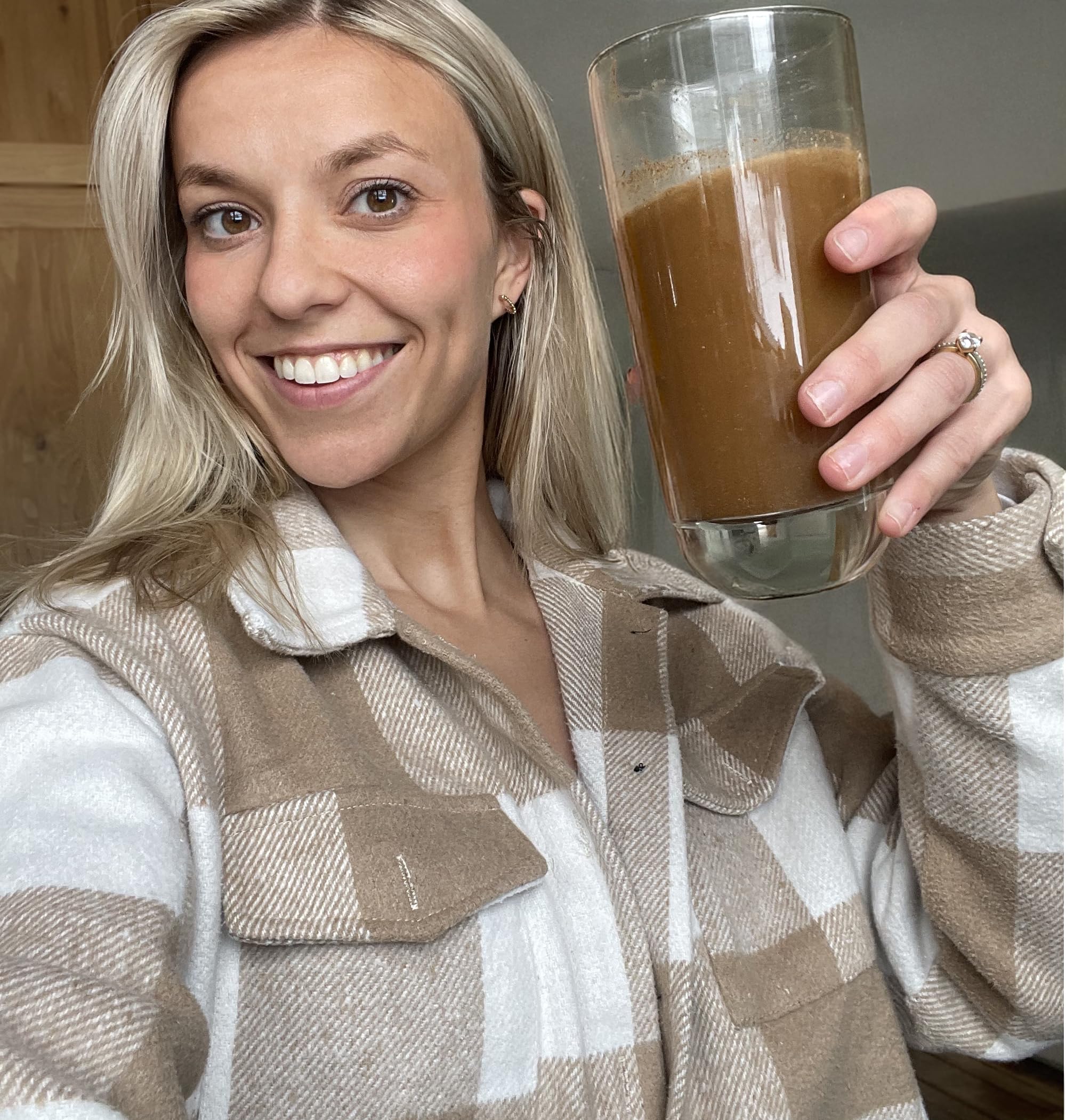 BIOptimizers Mushroom Coffee Alternative prepared cold beverage promoting clean energy throughout the day