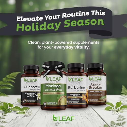 B'LEAF NATURE Moringa capsules close-up highlighting plant-based nutrition