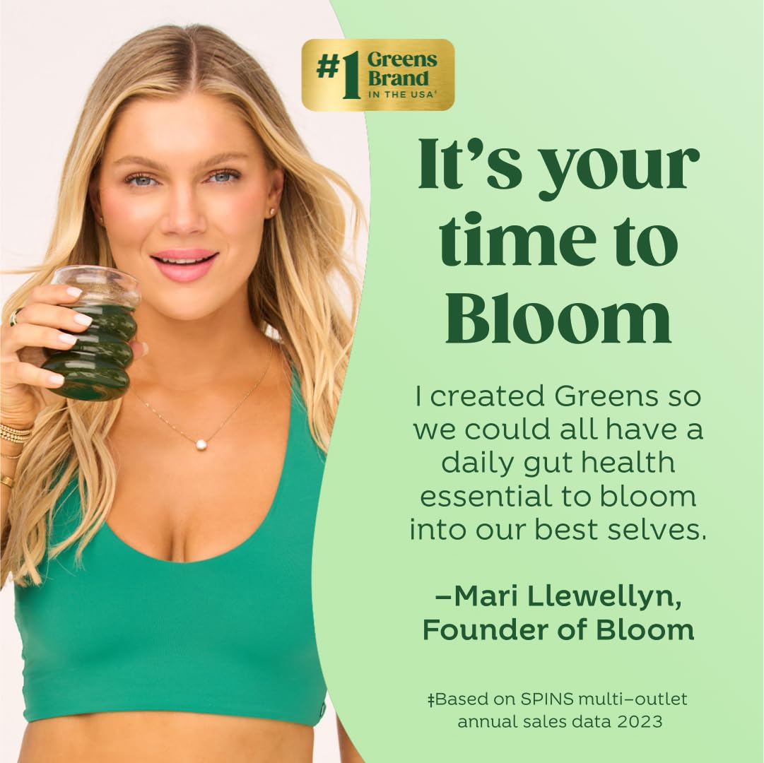Bloom Nutrition daily greens mix ready to blend into smoothies.