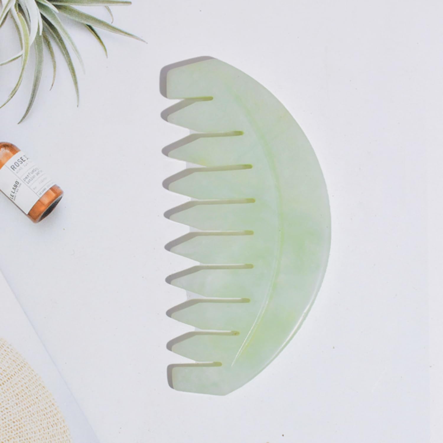 BoAn head acupressure massage tool targets scalp points
