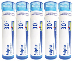 Boiron Sulphur 30C 80-pellet tube close-up for natural skin support.