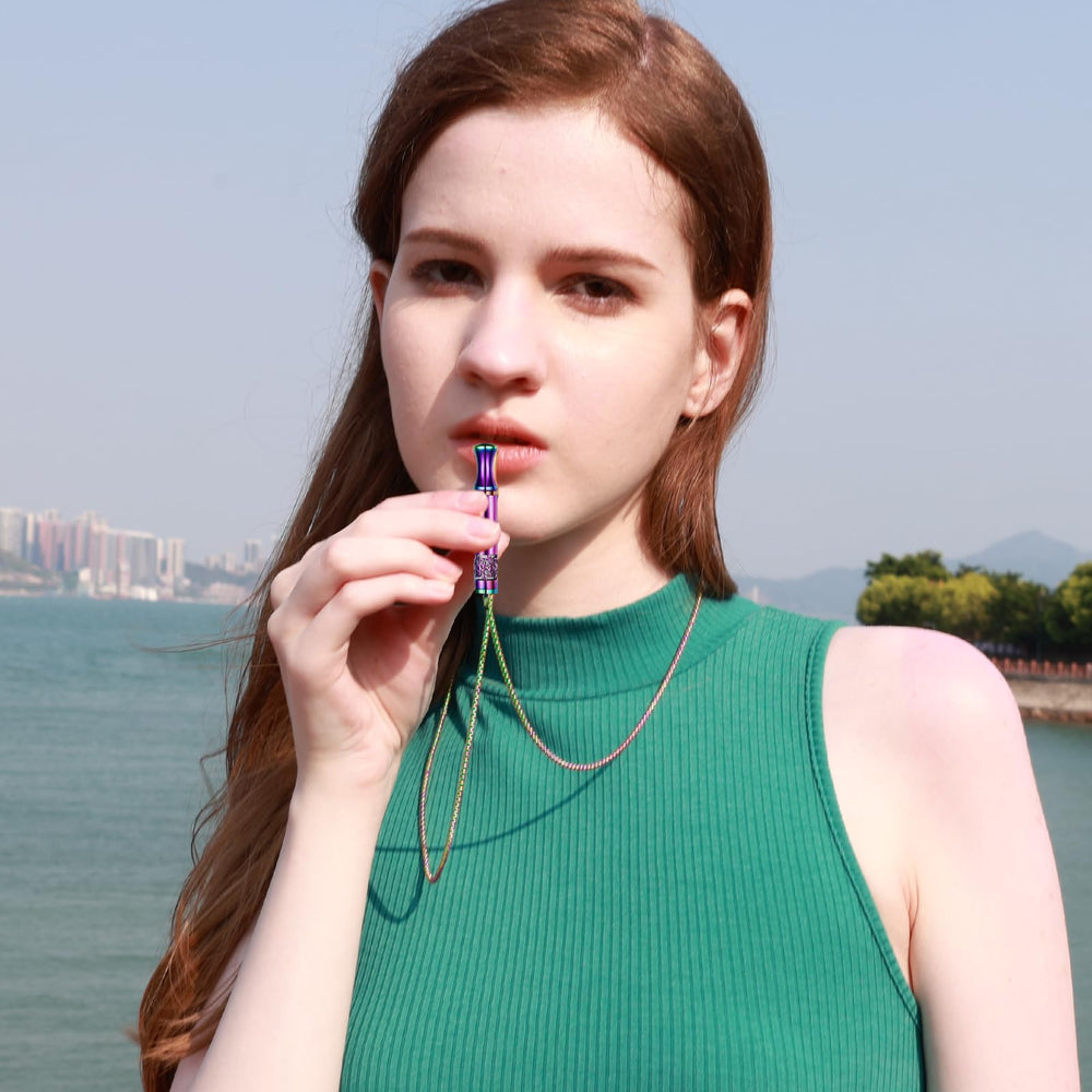 BOLAGTIER mindfulness necklace showing diffuser pad for on-the-go aroma