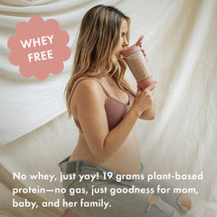 Boobie Body organic superfoods bottle highlighting nutrient-rich plant ingredients.