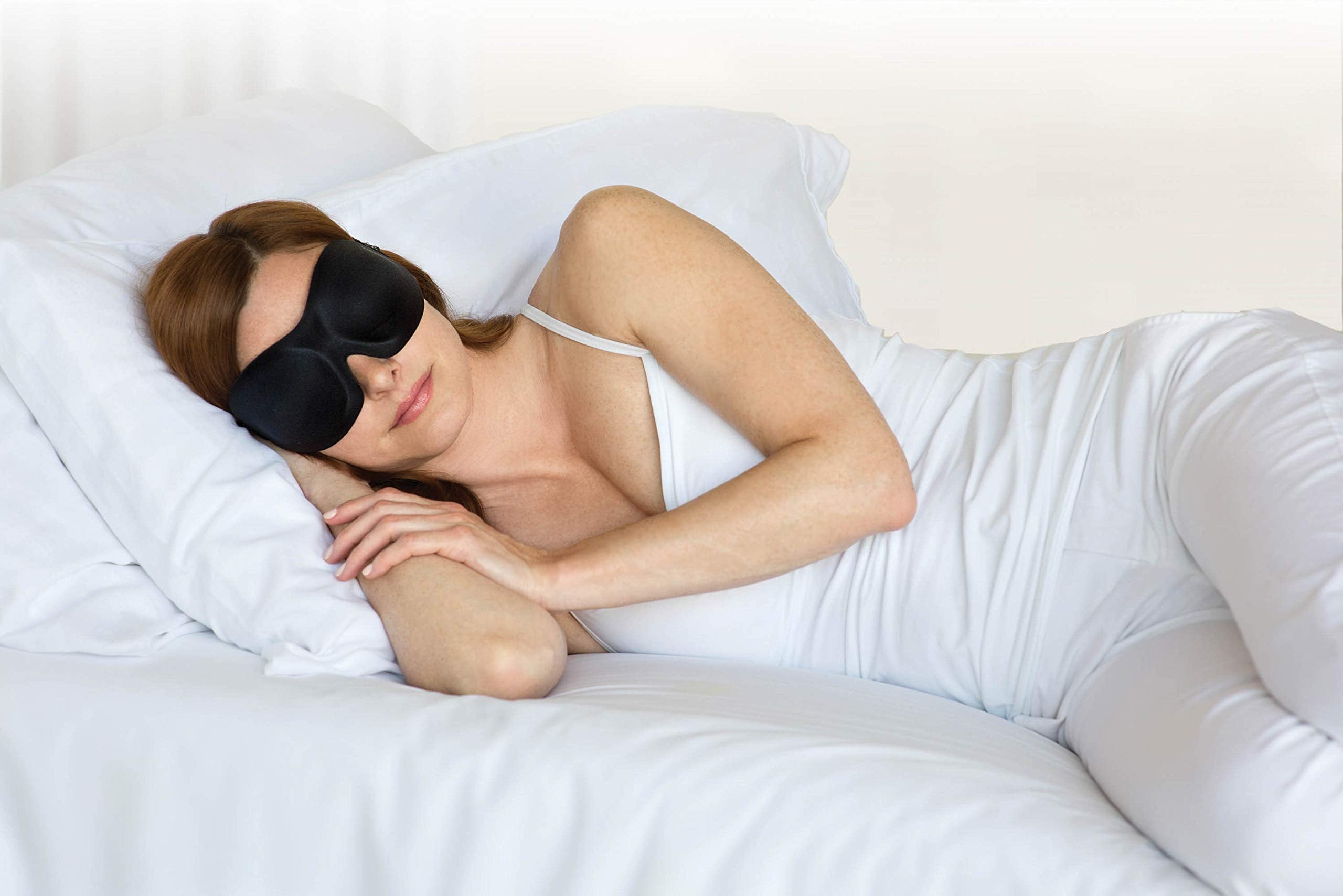 Convex eye sections let you blink freely without lash contact on the Bucky mask.