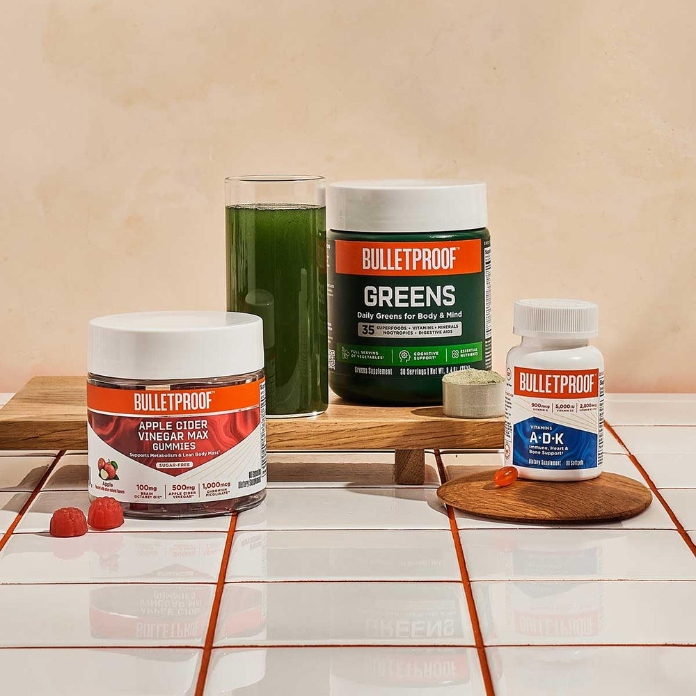 Serving scene with 120 softgels suggests easy daily dosing.