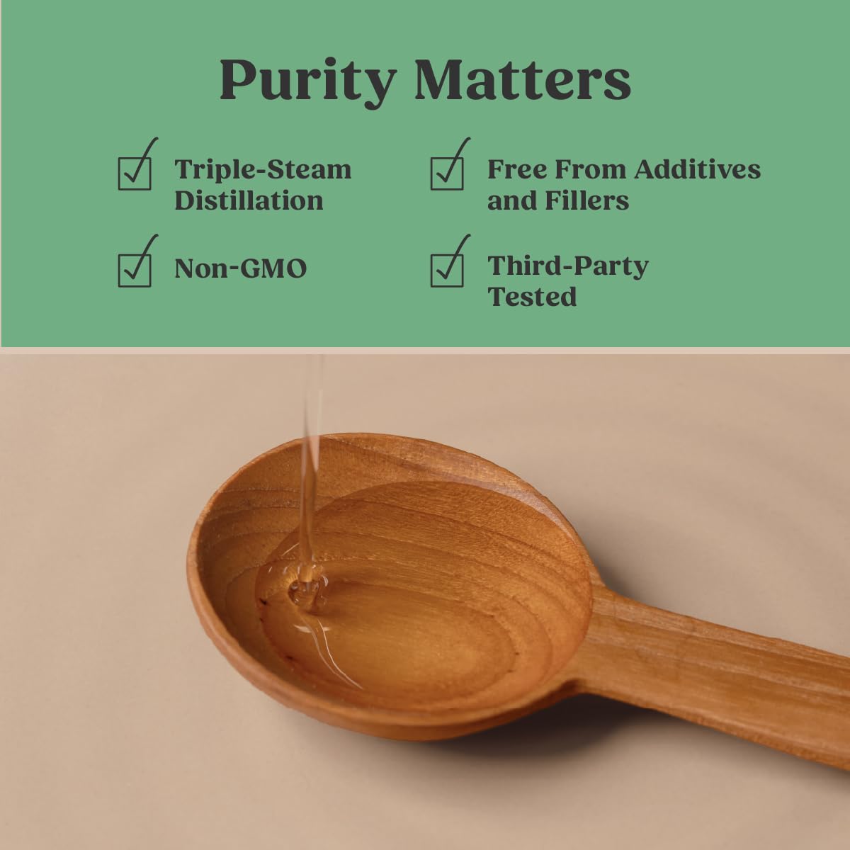 Measuring spoon with Bulletproof MCT Oil ready to blend