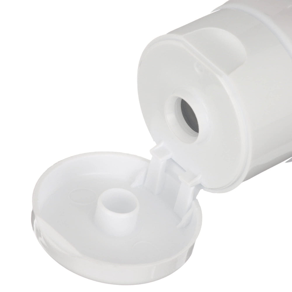 Calmoseptine skin protectant in action on minor irritations.