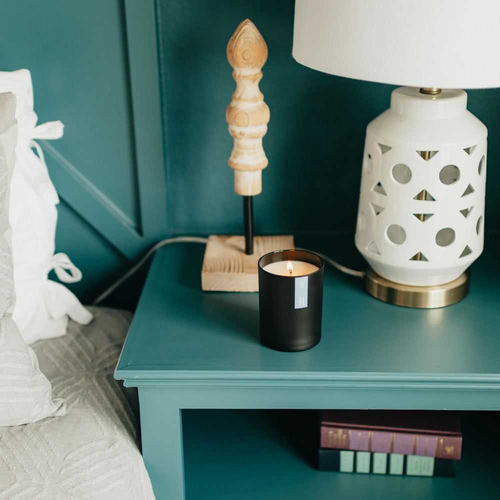 Calyan candle proudly made in the USA with quality craftsmanship.