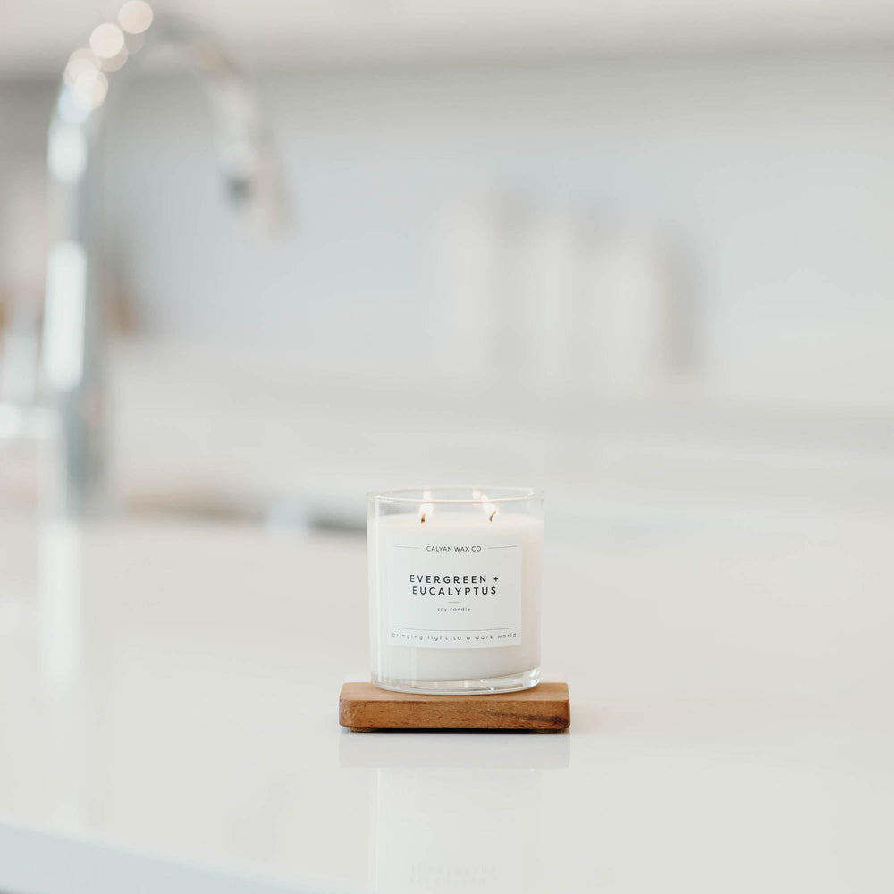 Calyan Wax Co essential oils aroma notes delivering a refined fragrance.