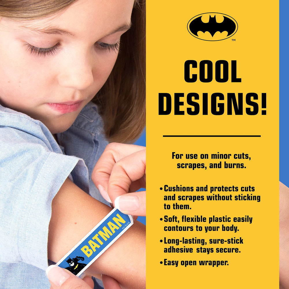 Care Band Batman: material suave y flexible que se adapta a la piel de los niños.