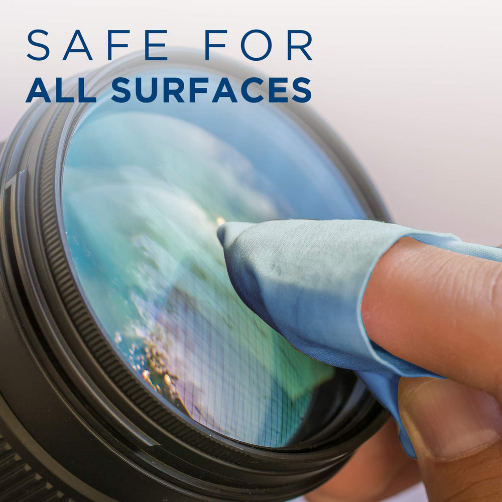 Care Touch cleaning-set-display: comprehensive kit for coated lenses and screens.