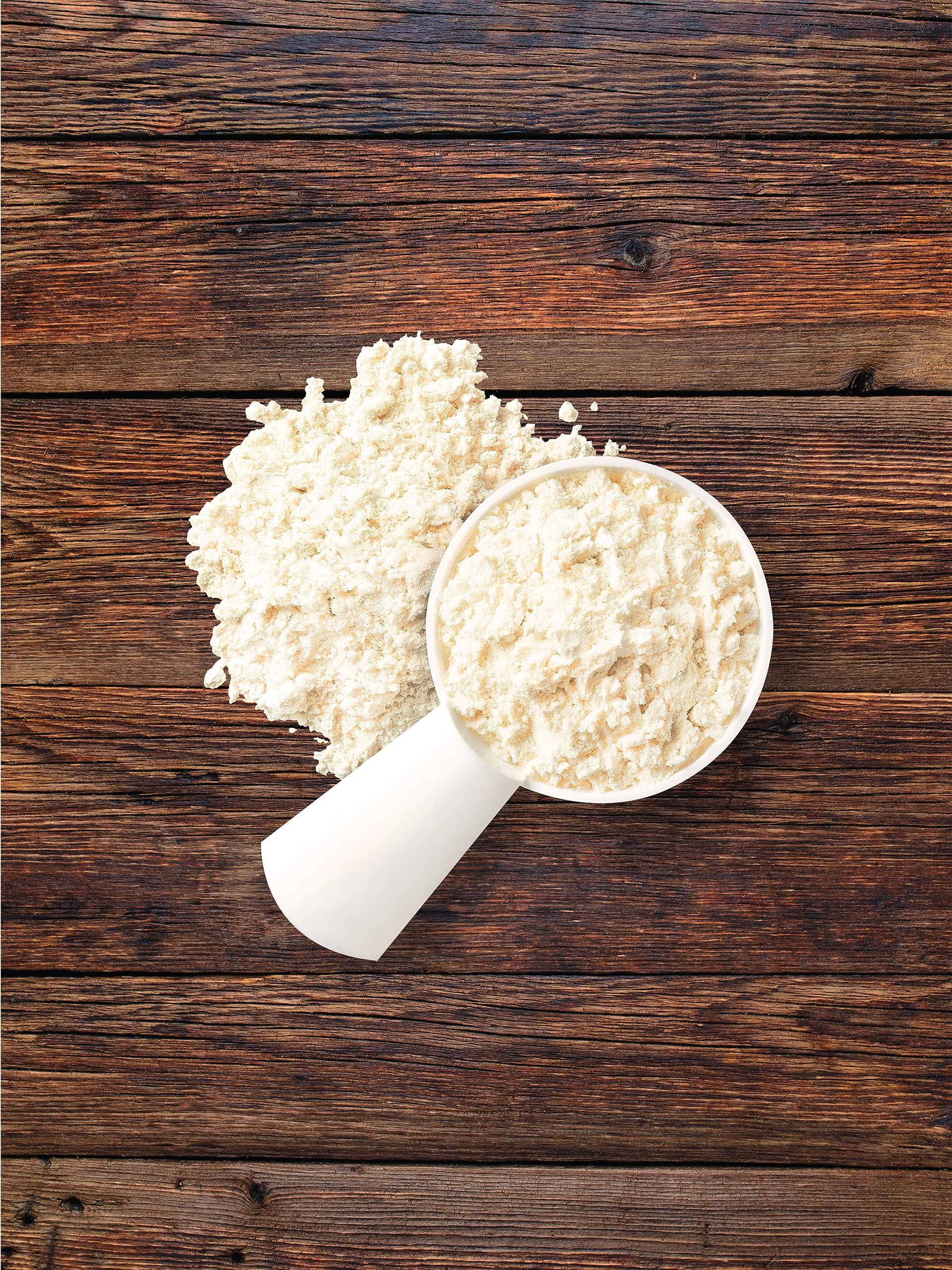 Carlyle Grass Fed Whey box—gluten-free and hormone-free nutrition.