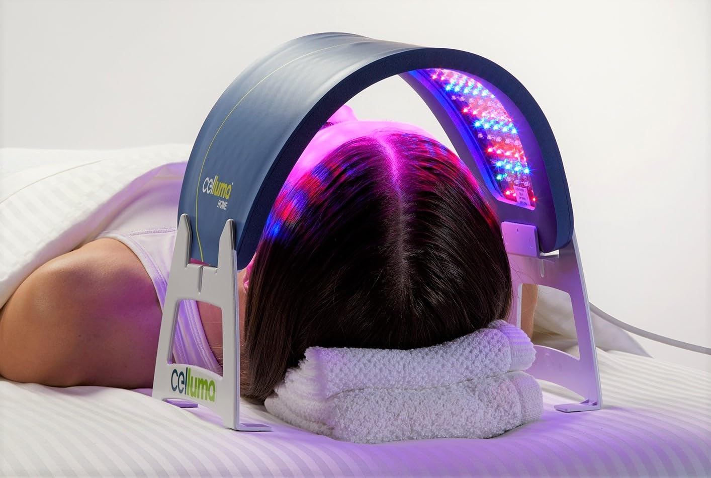 Celluma Home LED panel in pain mode supporting targeted relief