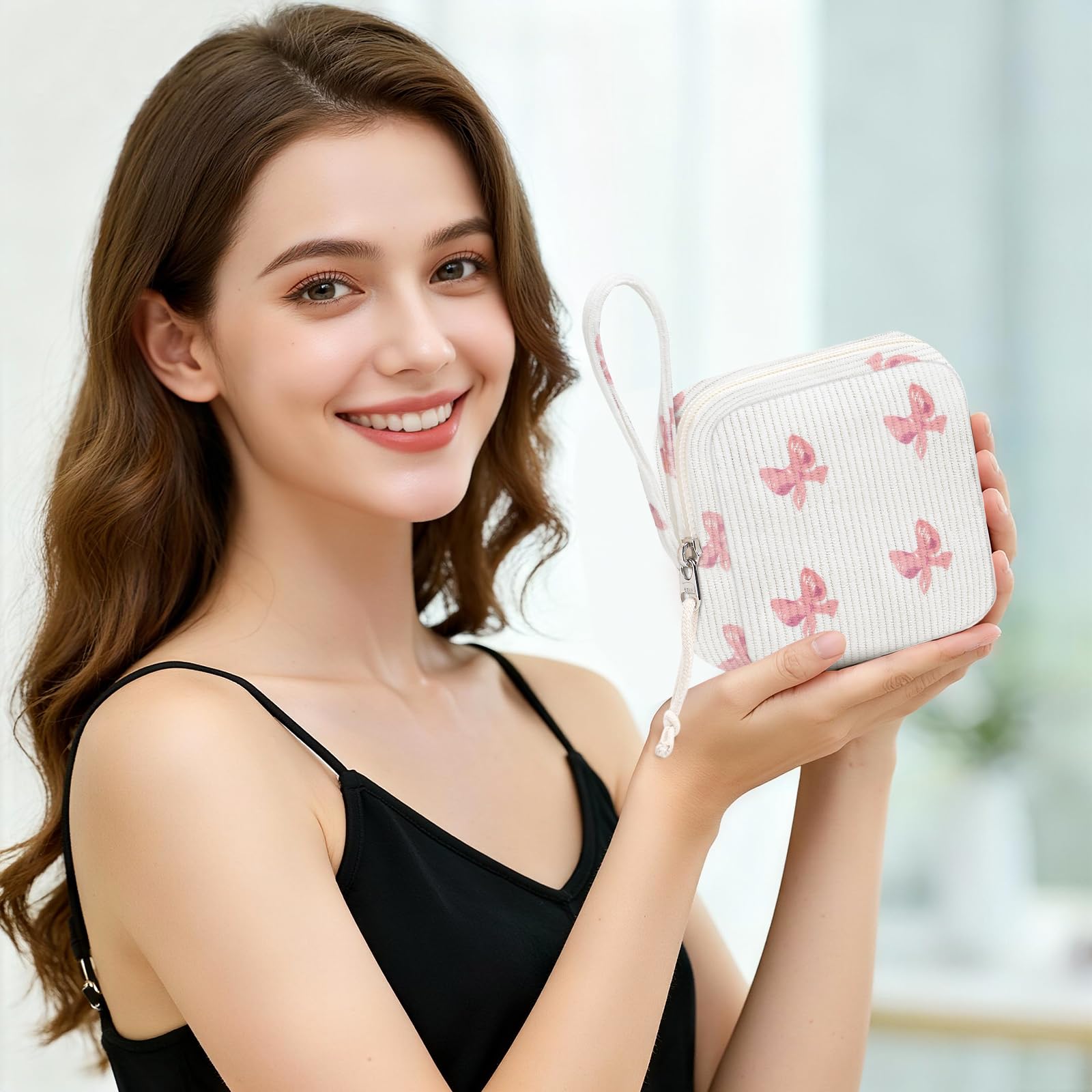 Chicarries travel-friendly period bag fits in purses and luggage.