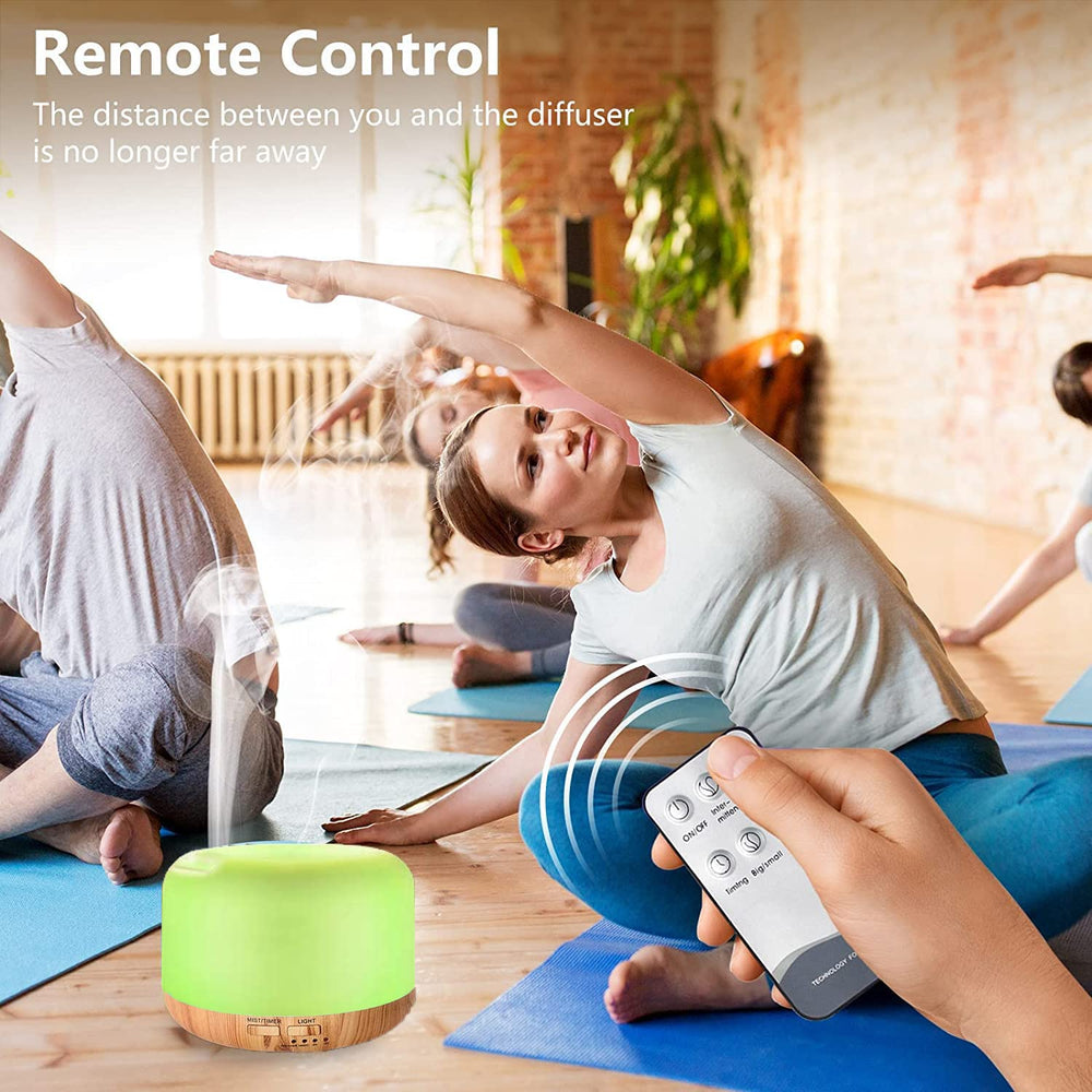 CHOUWEEK oil diffuser remote control enables convenient adjustment.