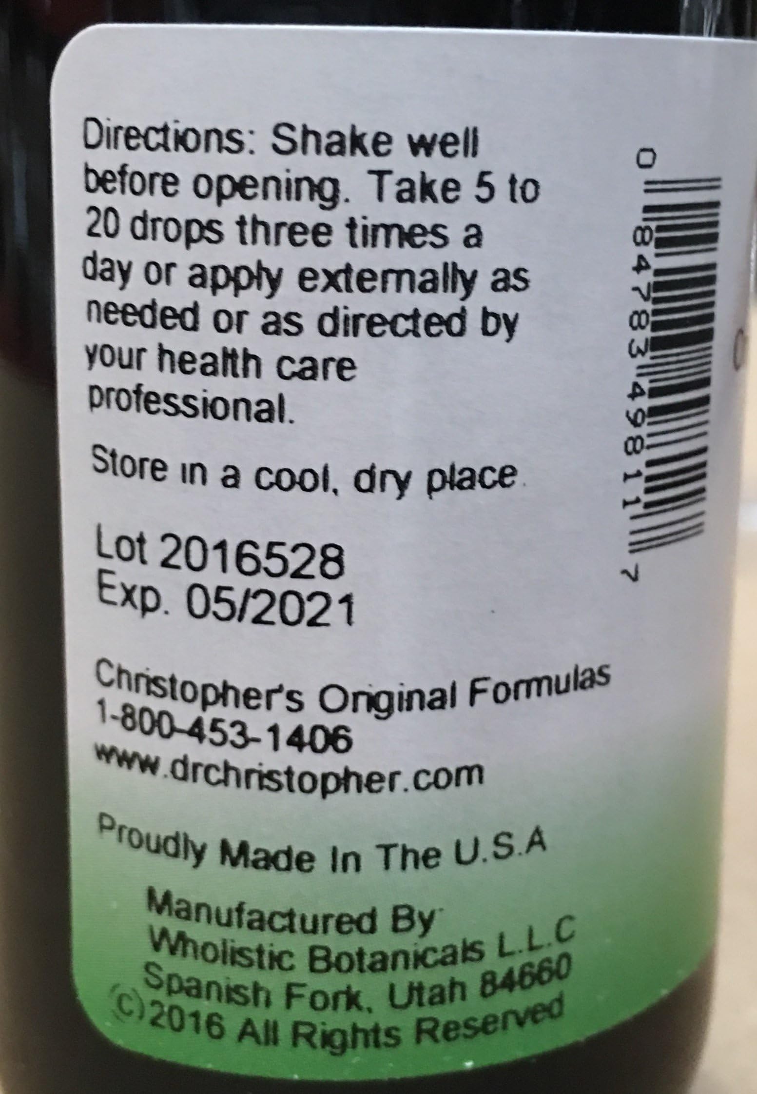 Christopher's Original Formulas Black Walnut Extract pour enables precise, easy dosing