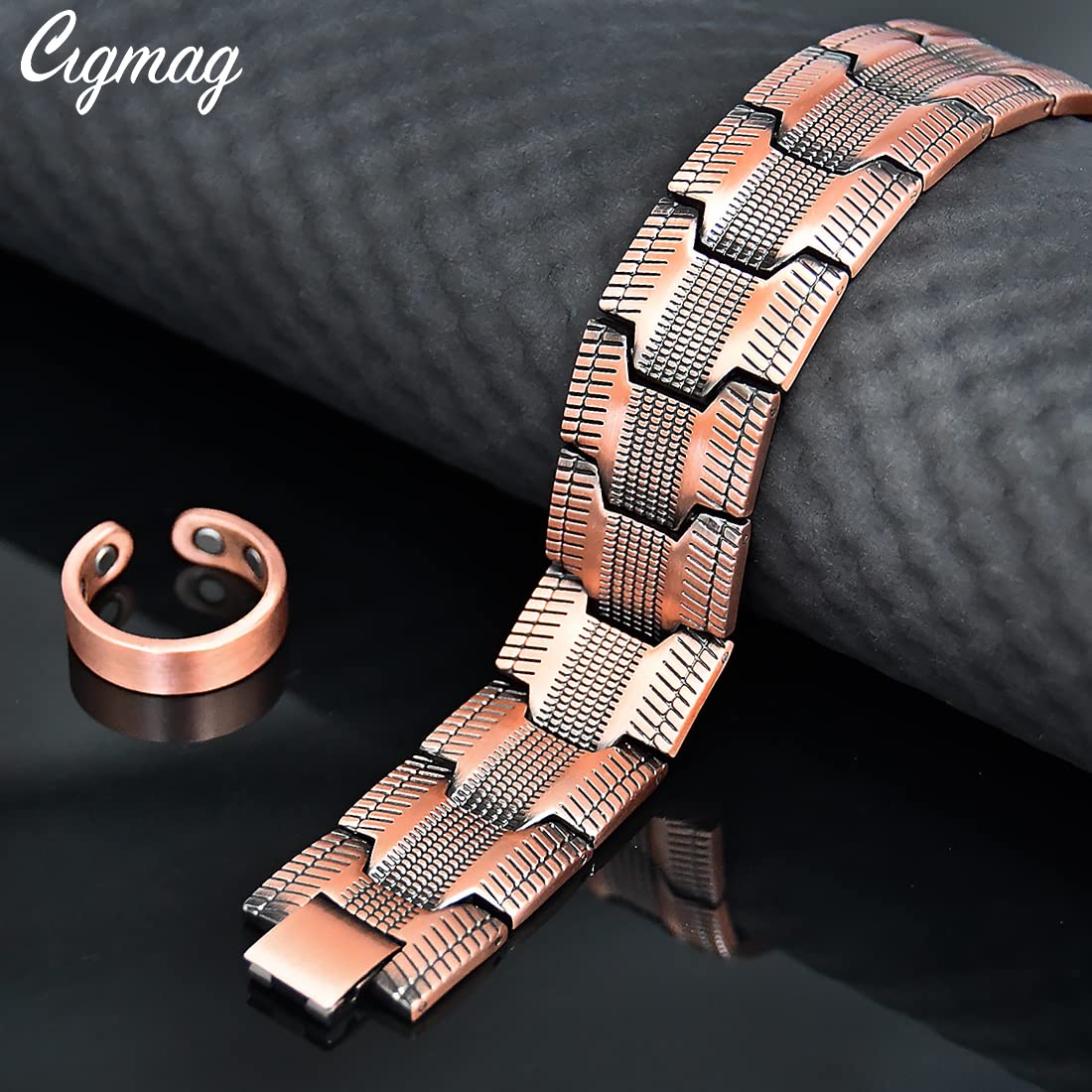 Cigmag bracelet worn for a stylish everyday look.