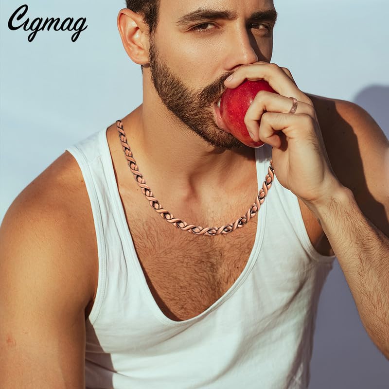 Cigmag copper necklace lacquered finish resists oxidation and scratches.