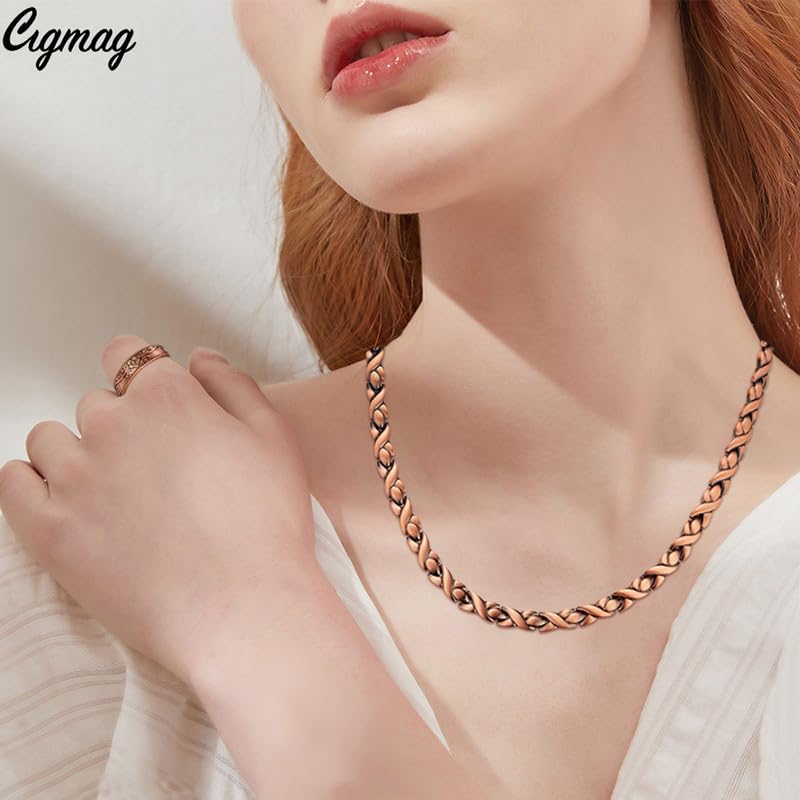 Cigmag copper necklace ring-set presentation highlights gift-worthy elegance.