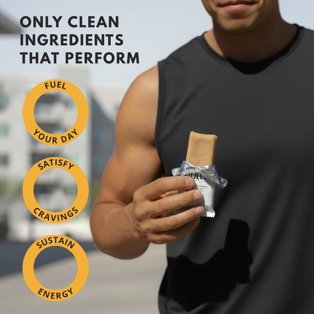 CleanForm Nulla Bar gym bag scene emphasizes convenient, seed-oil-free snack.