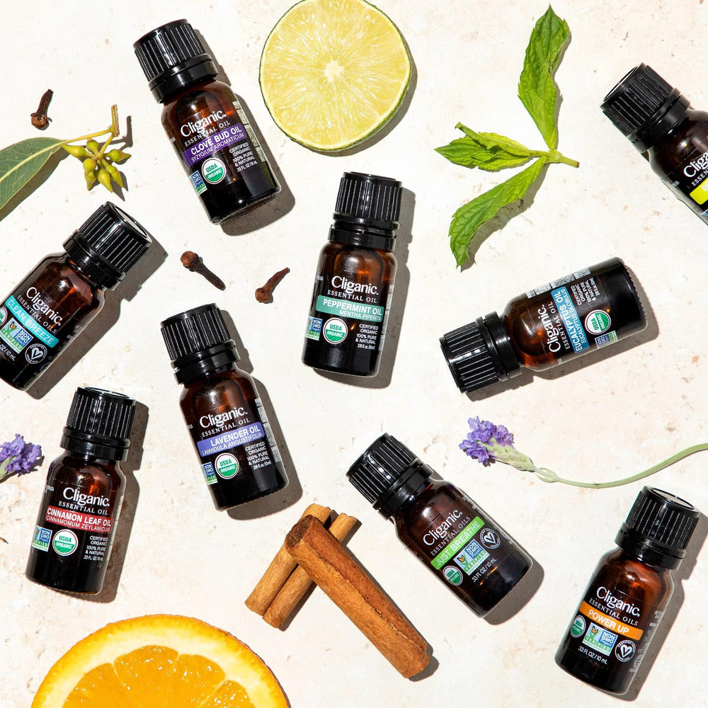 Cliganic Lemon Oil in diffuser for uplifting mood and fresh fragrance.