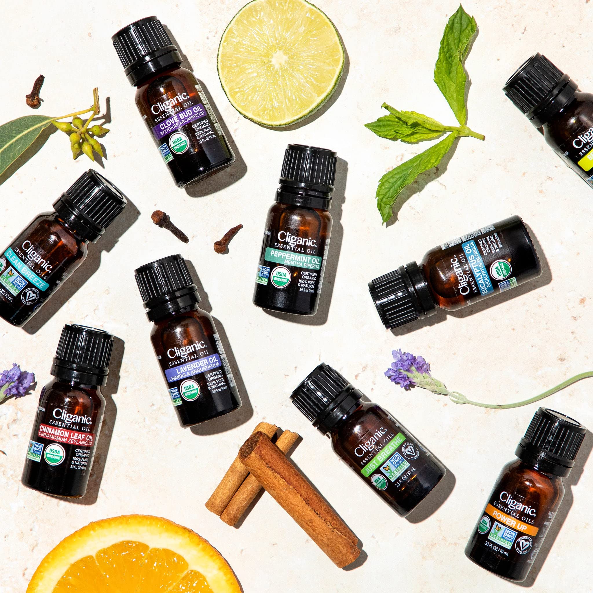 Cliganic Palmarosa oil packaging cues organic and vegan ethics