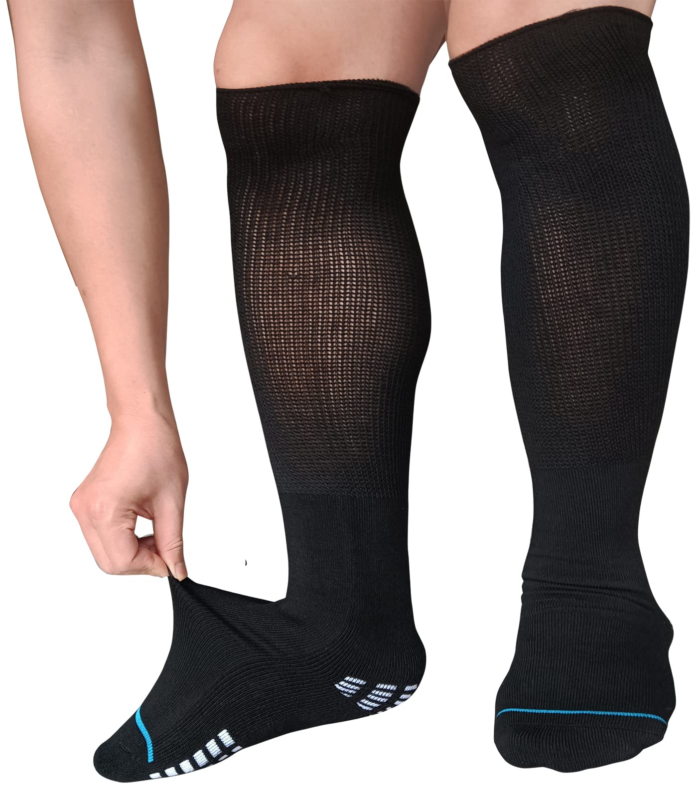 COIYUFUX easy-on diabetic socks that are machine washable for everyday care