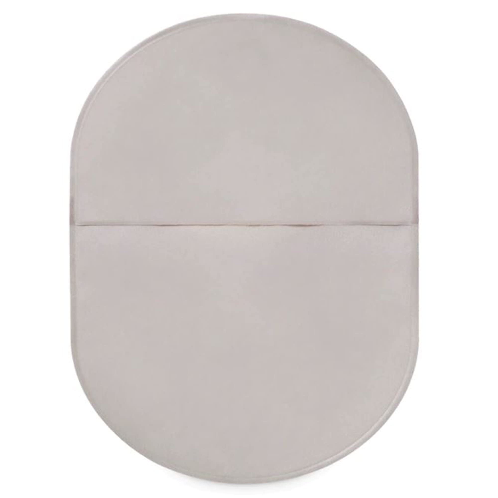 Coloplast SenSura Mio Flex Maxi closed end with full-circle filter to help reduce ballooning.