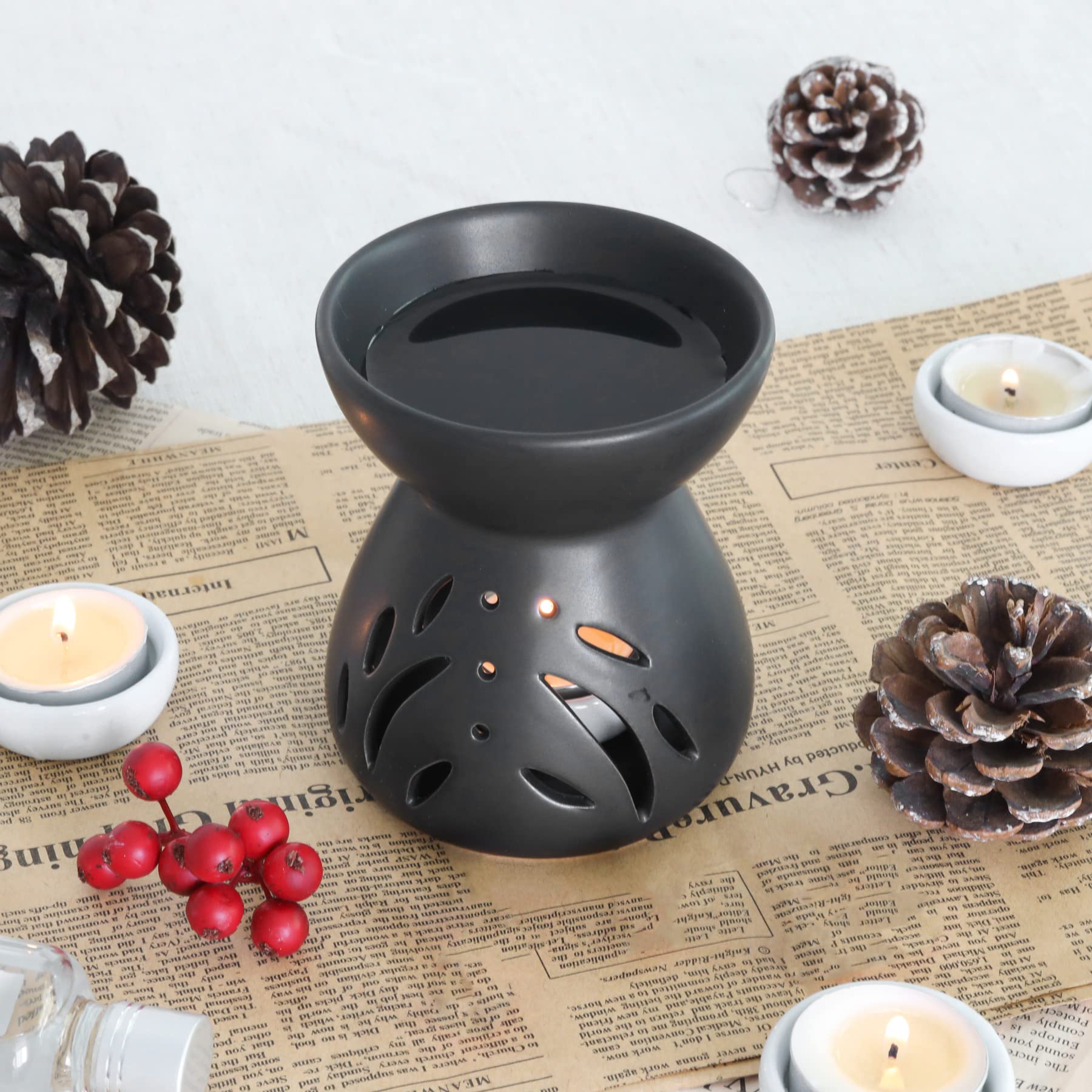 ComSaf two-piece burner set ideal for scenting living spaces.
