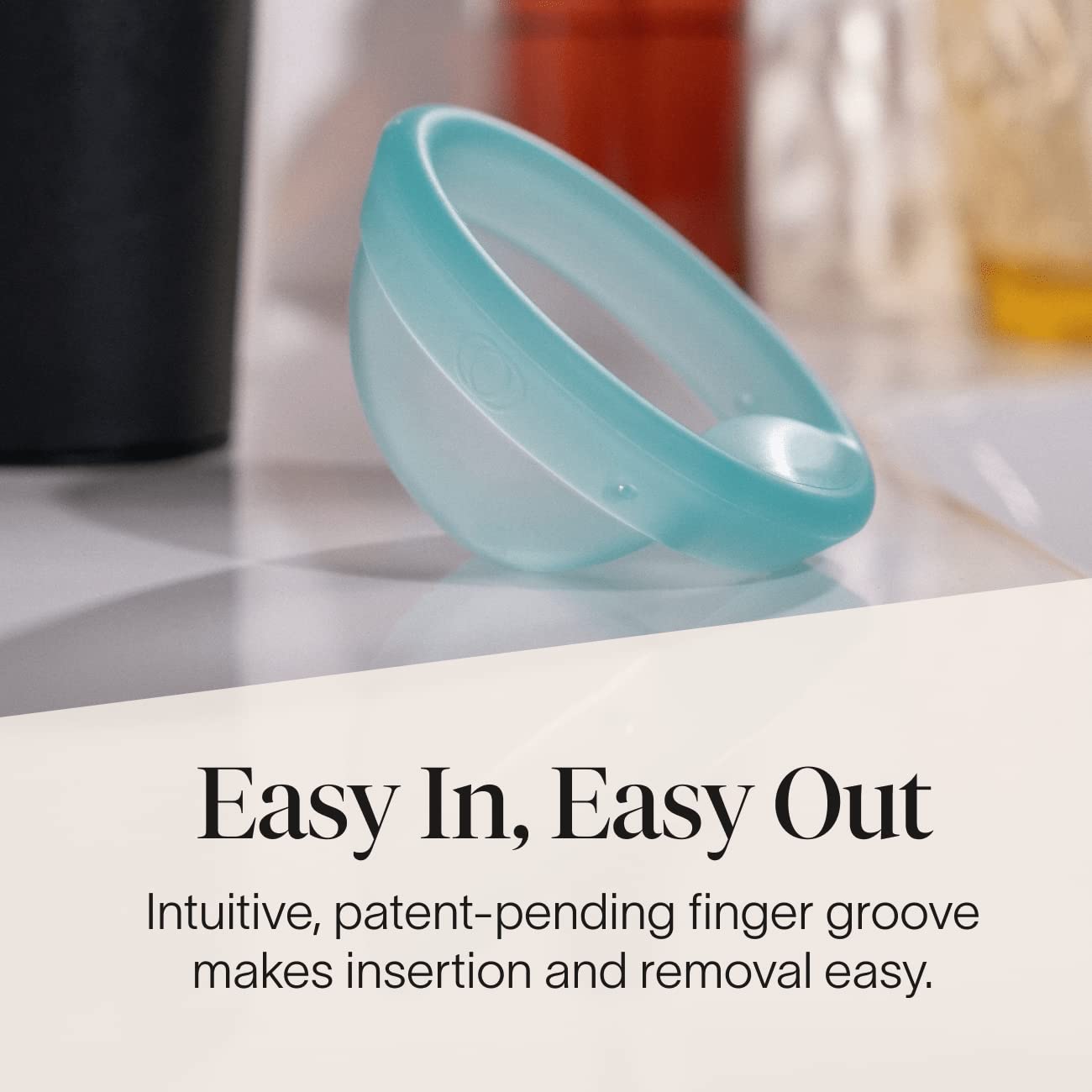 Cora menstrual disc groove design illustrating easy insertion and removal.