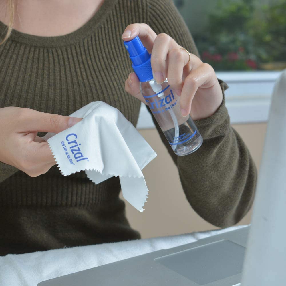 Crizal travel kit with compact pouch for on-the-go cleaning