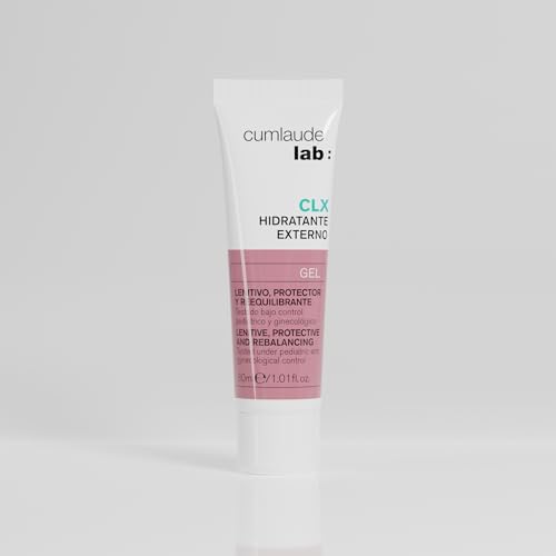 Cumlaude CLX Gel applied around sensitive area for soothing relief.