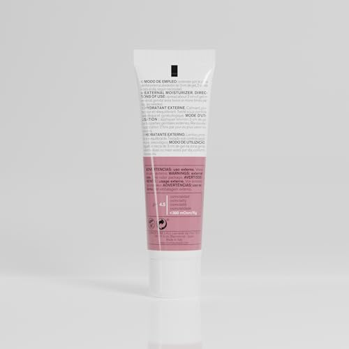 Close-up texture of Cumlaude CLX Gel showing smooth, quick-absorbing consistency.