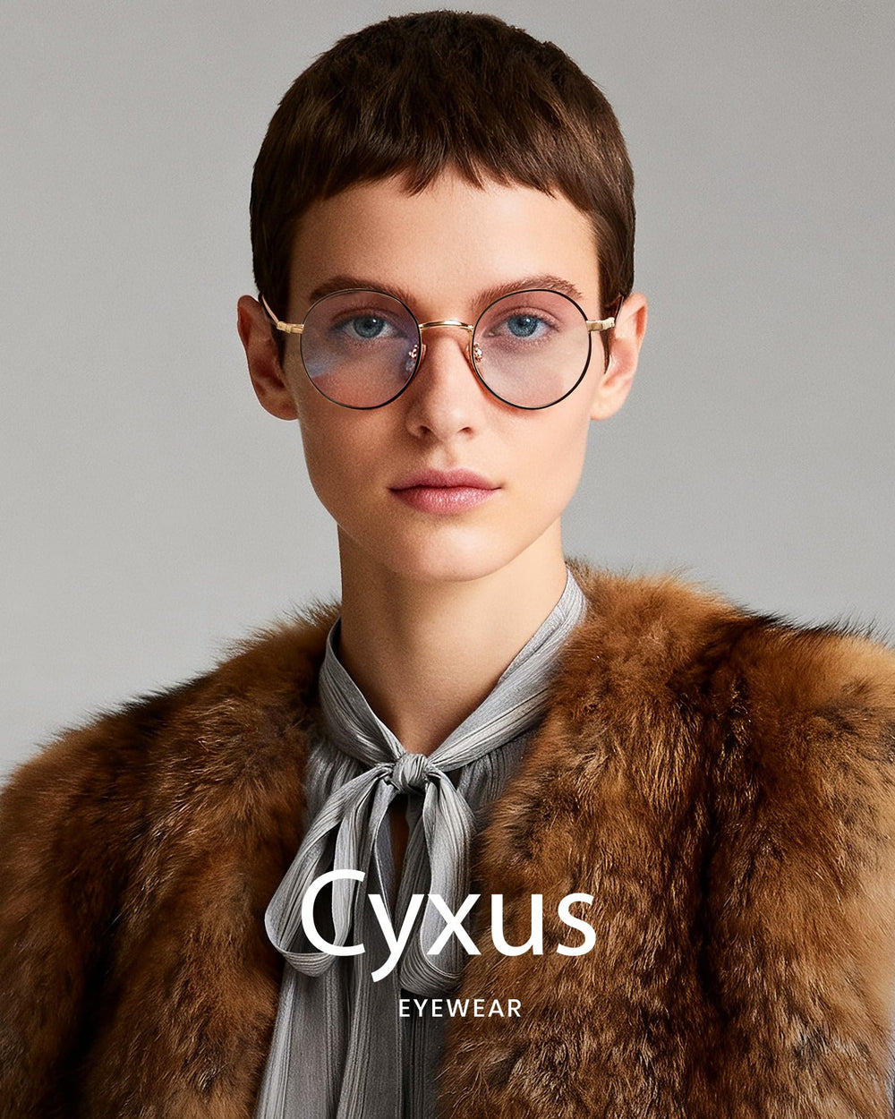 Cyxus anti-glare clarity reduces reflections for sharper reading.
