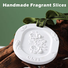 CZFSWT decorative shapes showcase six designs while diffusing fragrance.