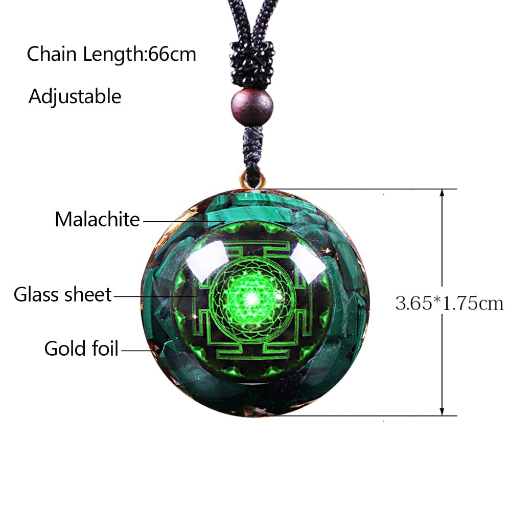 Day Day Up pendant model look highlights versatile style
